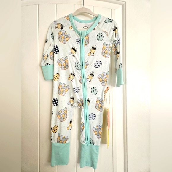 Remi & Friends - Mr. Steal Yo Eggs Bamboo Pajamas - Picture 1 of 2